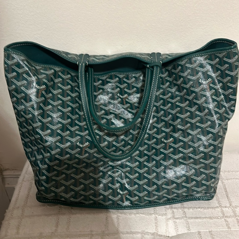 ❌SOLD❌Goyard Anjou PM green